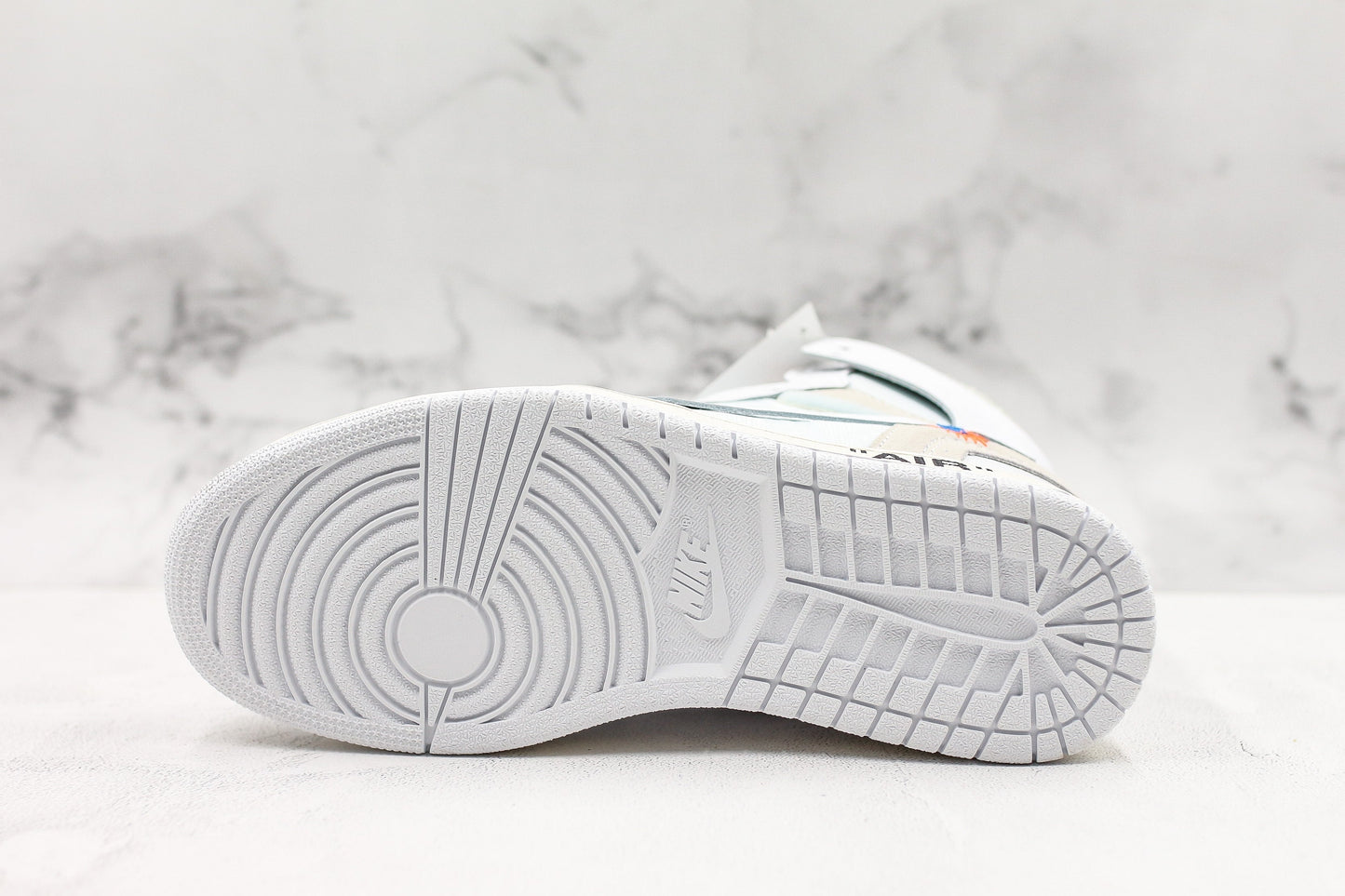 Nike Jordan 1 Retro High x Off-White White