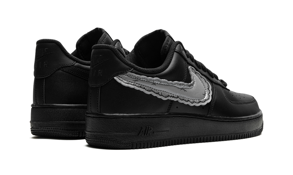 Nike Air Force 1 Low KAWS x Sky High Farms - Black