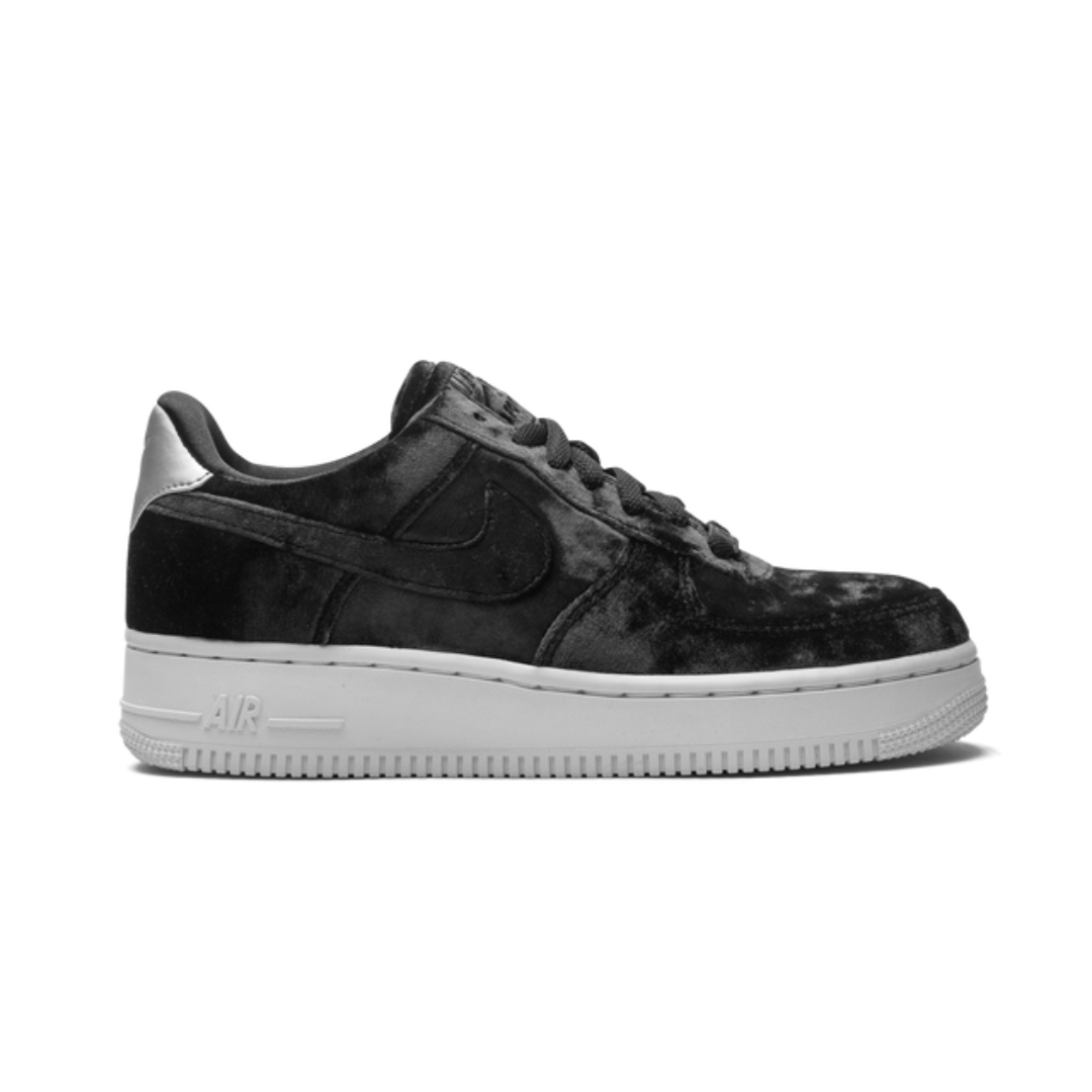 Nike Air Force 1 Low Black Velvet