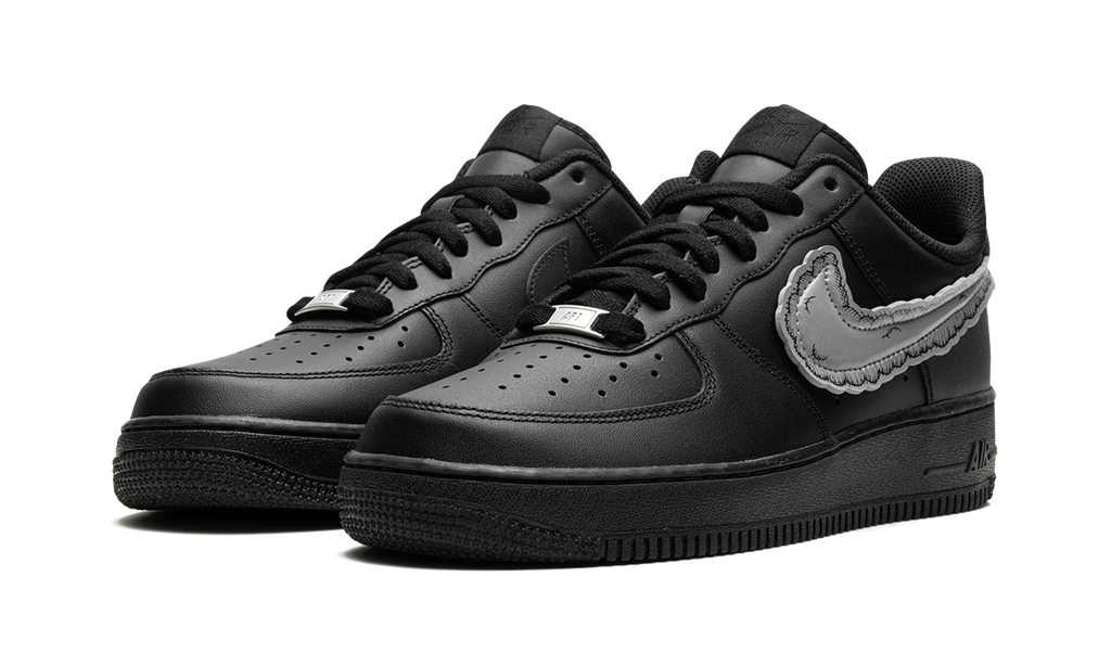 Nike Air Force 1 Low KAWS x Sky High Farms - Black