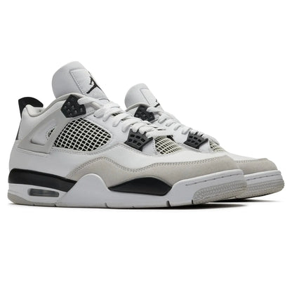 Pre-loved - Air Jordan 4 Retro Military Black